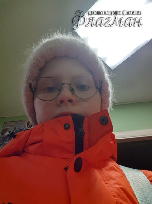 5cca41e0.ID Photo out.150105